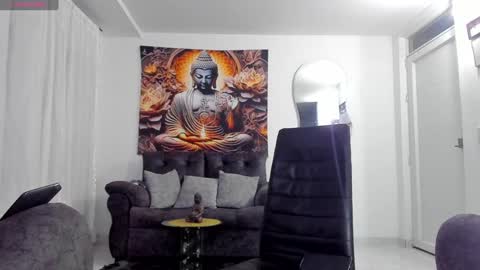    online show from 01/03/25, 01:05