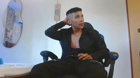 Mistery Guy online show from 11/14/25, 06:28