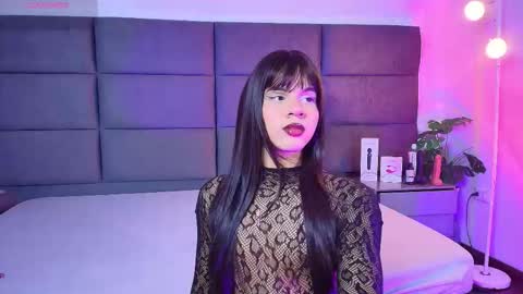 valentino moon online show from 01/16/26, 02:59