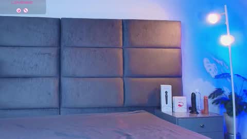 valentino moon online show from 02/26/26, 01:15