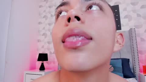 VALENTINO CASTAO online show from 02/11/25, 07:59