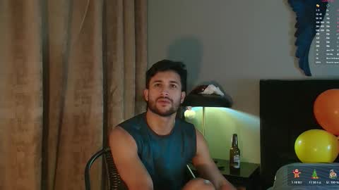 Valentino online show from 12/17/25, 09:43