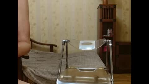 valentijm online show from 12/02/25, 10:05