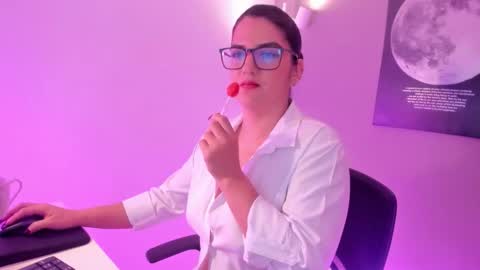 VALEN VEGA online show from 02/01/26, 02:59