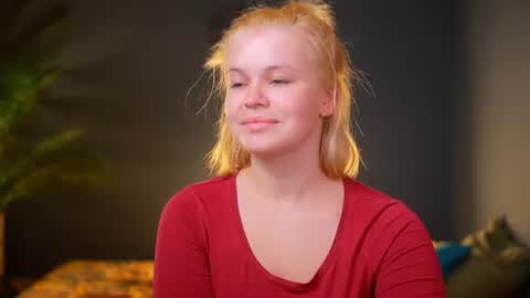 Snapshot of valeri______ chatting on 06/29/26, 08:09 valeri______ online show from 06/29/26, 08:09