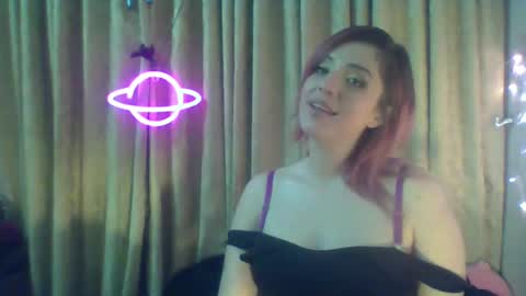 Valeri Cove online show from 12/19/24, 09:18