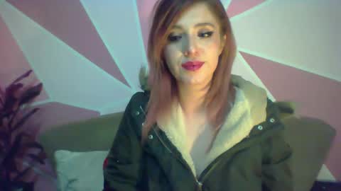 Valeri Cove online show from 01/30/25, 07:18