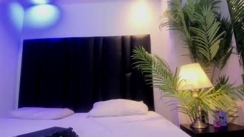 valeri_tafur online show from 10/30/25, 11:00