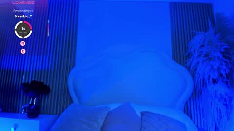 Snapshot of valeria_carter_ chatting on 12/03/25, 09:46 valeria_carter_ online show from 12/03/25, 09:46