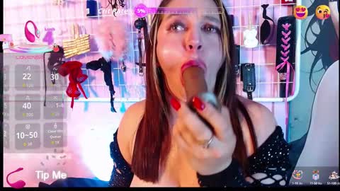 Snapshot of valeria_de_leon chatting on 09/13/25, 04:23 valeria_de_leon online show from 09/13/25, 04:23
