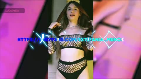 Snapshot of valeria_mendozza chatting on 12/11/24, 03:56   online show from 12/11/24, 03:56