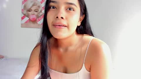 valeria_miller69 online show from 05/01/26, 01:37