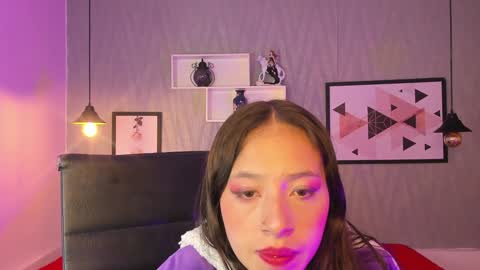 Snapshot of valeria_rossi7 chatting on 12/29/24, 02:42 Valeria online show from 12/29/24, 02:42