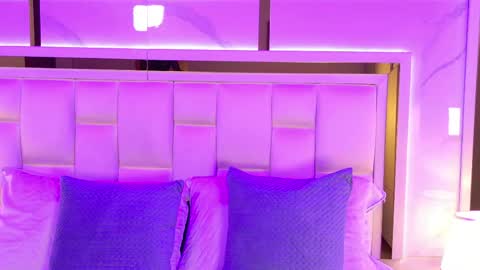 valeria_sm online show from 04/23/26, 07:16