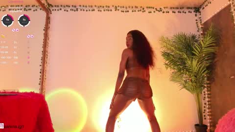 Valeria online show from 02/04/26, 01:11