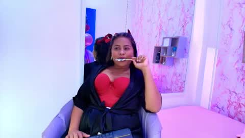 VALERIA  online show from 07/02/26, 03:45