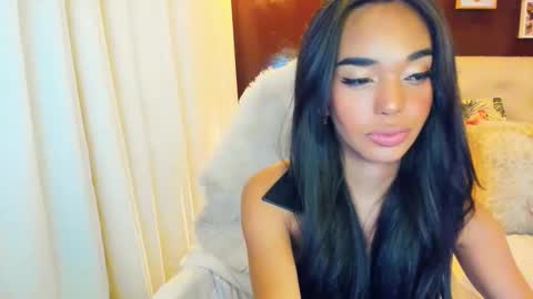 Valeria online show from 11/12/25, 03:40