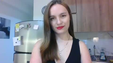 valeriafrannco online show from 12/16/25, 12:04