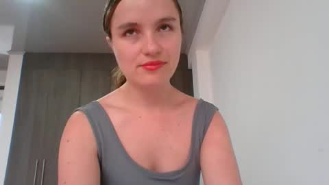 valeriafrannco online show from 04/06/26, 10:33