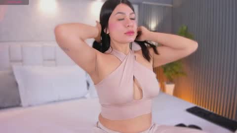 ValeriaGarciax online show from 05/19/26, 12:00