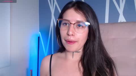 Valeria rodriguez online show from 12/22/24, 12:07