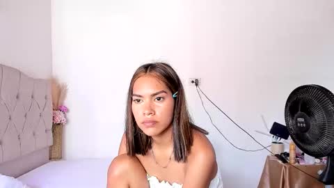 Snapshot of valeriah7 chatting on 02/27/26, 07:14 valen online show from 02/27/26, 07:14