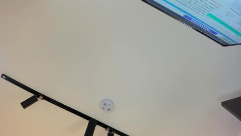 Valeria online show from 01/19/26, 12:20