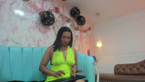 Snapshot of valeriajazz chatting on 10/22/25, 08:30 Im Valeria online show from 10/22/25, 08:30