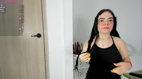 valerialoren online show from 04/22/26, 02:14