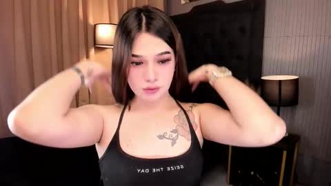 Snapshot of valerialukyanovaxxx chatting on 10/19/25, 03:01 Valeria online show from 10/19/25, 03:01