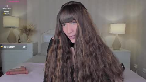 Valeria online show from 10/11/25, 05:28