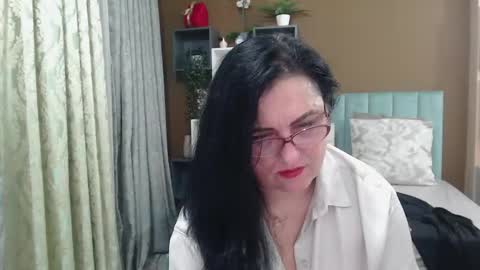 Snapshot of valeriasmiths chatting on 05/16/26, 10:36 valeriasmiths online show from 05/16/26, 10:36