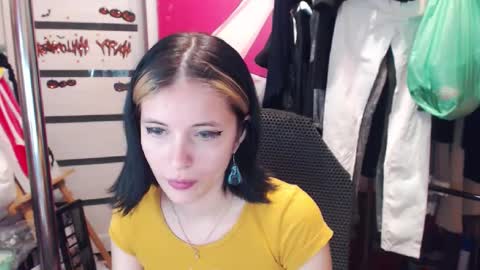 ValeriaXKiss online show from 12/22/24, 08:58