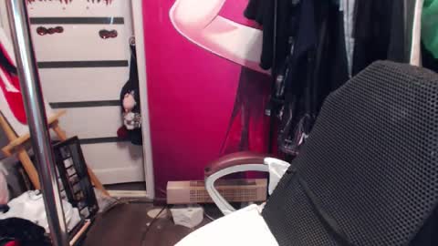 ValeriaXKiss online show from 12/27/24, 07:14