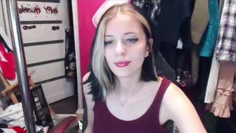 ValeriaXKiss online show from 01/11/25, 06:12