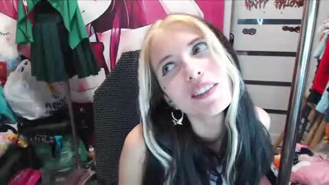 ValeriaXKiss online show from 12/03/25, 08:40