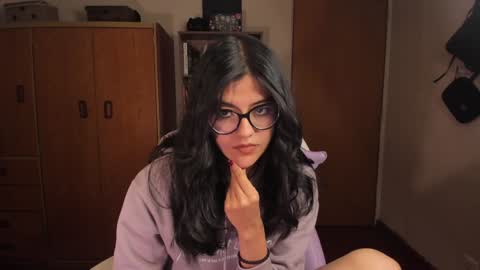 Val  online show from 01/03/25, 04:00