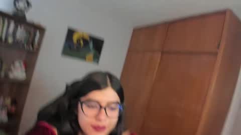 Val  online show from 12/15/25, 01:26