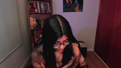 Val  online show from 06/12/26, 02:54