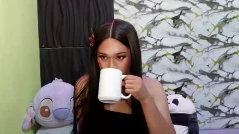 Snapshot of valerie_lure chatting on 05/26/26, 03:30 addy online show from 05/26/26, 03:30
