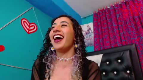 vale online show from 11/11/25, 06:41