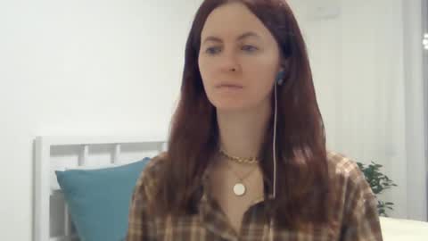 valerie_rose777 online show from 02/28/25, 07:03