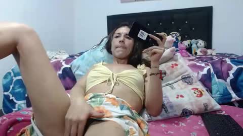 Snapshot of valerie_rousse chatting on 02/23/25, 04:07 valerie_rousse online show from 02/23/25, 04:07