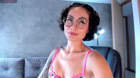  call me Val  online show from 02/02/26, 02:27