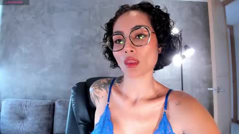  call me Val  online show from 02/19/26, 03:19