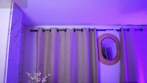 Snapshot of valeriebony chatting on 11/04/25, 04:00 Valerie Style3 online show from 11/04/25, 04:00