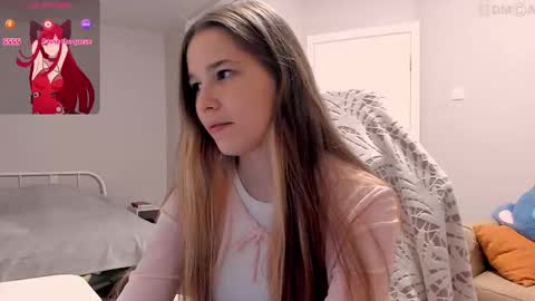 Valerie online show from 10/15/25, 03:12