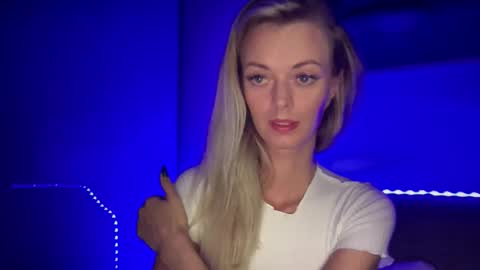 Snapshot of valerieluvsugar chatting on 09/14/25, 08:41 Valerie online show from 09/14/25, 08:41