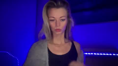 Snapshot of valerieluvsugar chatting on 09/17/25, 07:21 Valerie online show from 09/17/25, 07:21