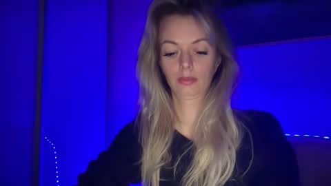 Snapshot of valerieluvsugar chatting on 02/11/26, 10:37 Valerie online show from 02/11/26, 10:37